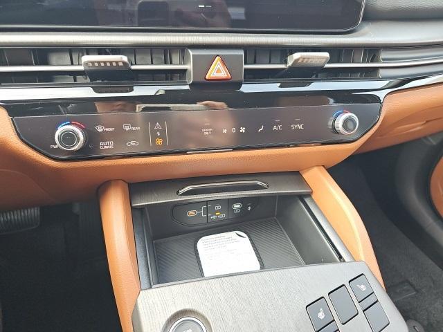 new 2026 Kia Sportage Hybrid car, priced at $36,217