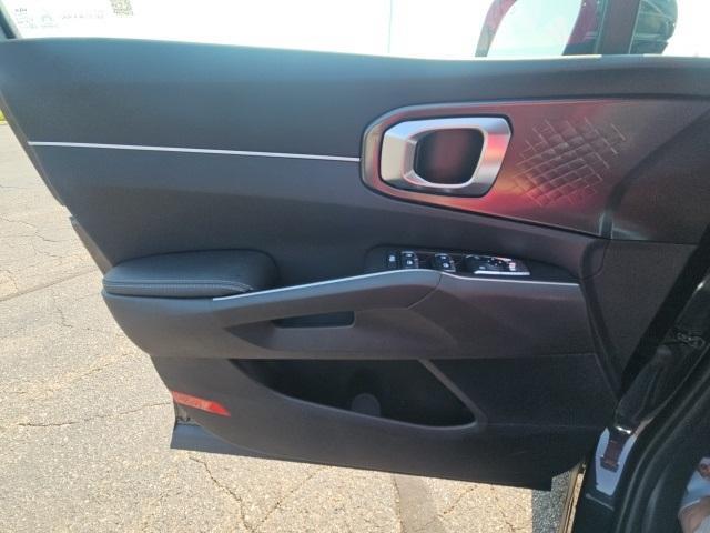 new 2025 Kia Sorento car, priced at $37,090