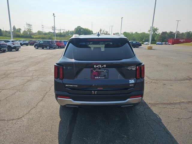 new 2025 Kia Sorento car, priced at $37,090