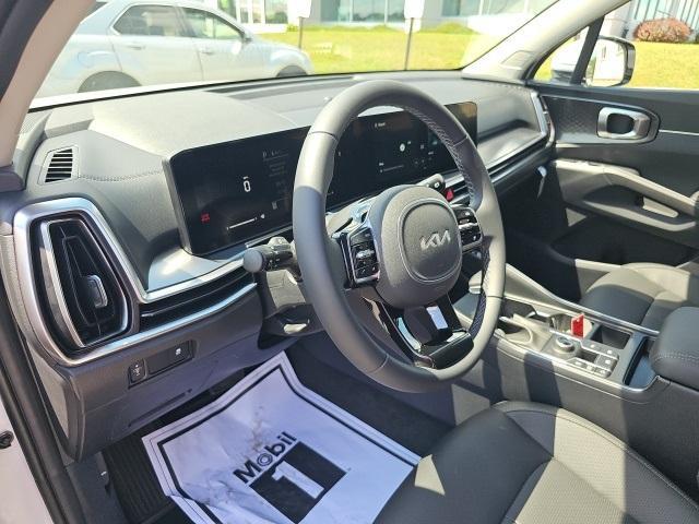 new 2025 Kia Sorento car, priced at $35,921
