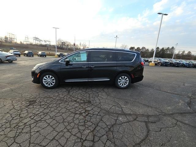 used 2018 Chrysler Pacifica car, priced at $18,499