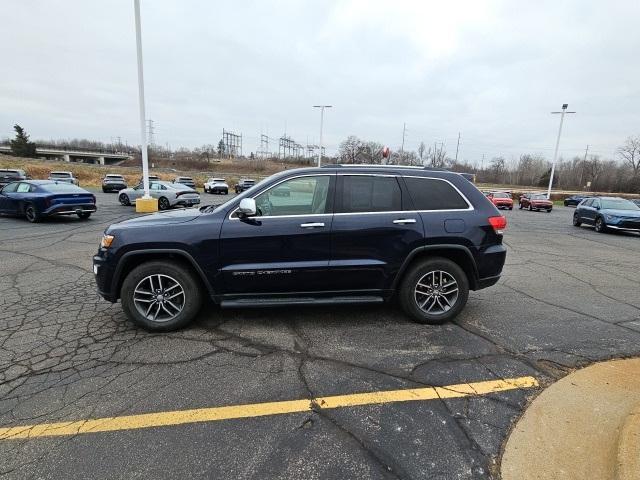 used 2018 Jeep Grand Cherokee car, priced at $13,995