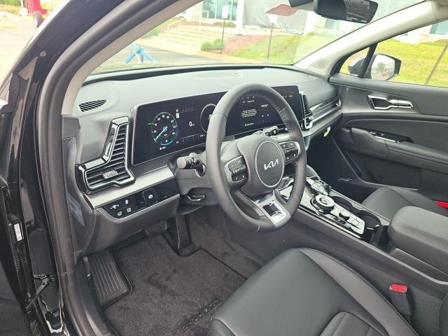 new 2025 Kia Sportage Hybrid car, priced at $39,020