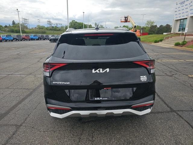 new 2025 Kia Sportage Hybrid car, priced at $39,020