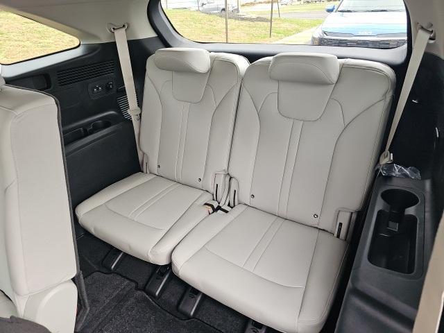 new 2026 Kia Sorento Hybrid car, priced at $40,516