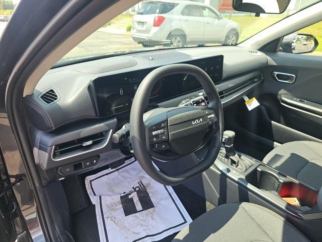 new 2025 Kia K4 car, priced at $24,080