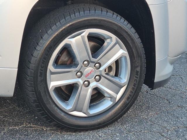 used 2015 GMC Terrain car, priced at $10,589