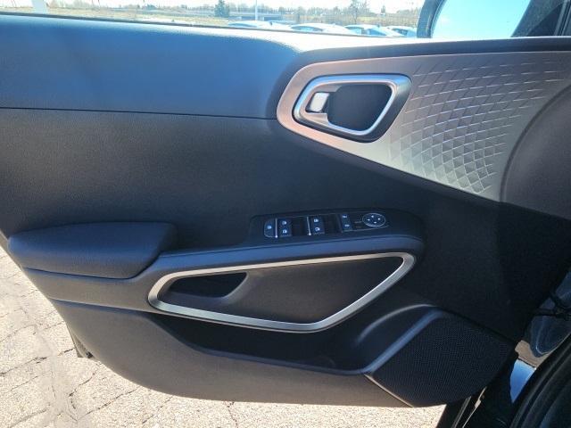 new 2025 Kia Soul car, priced at $22,405