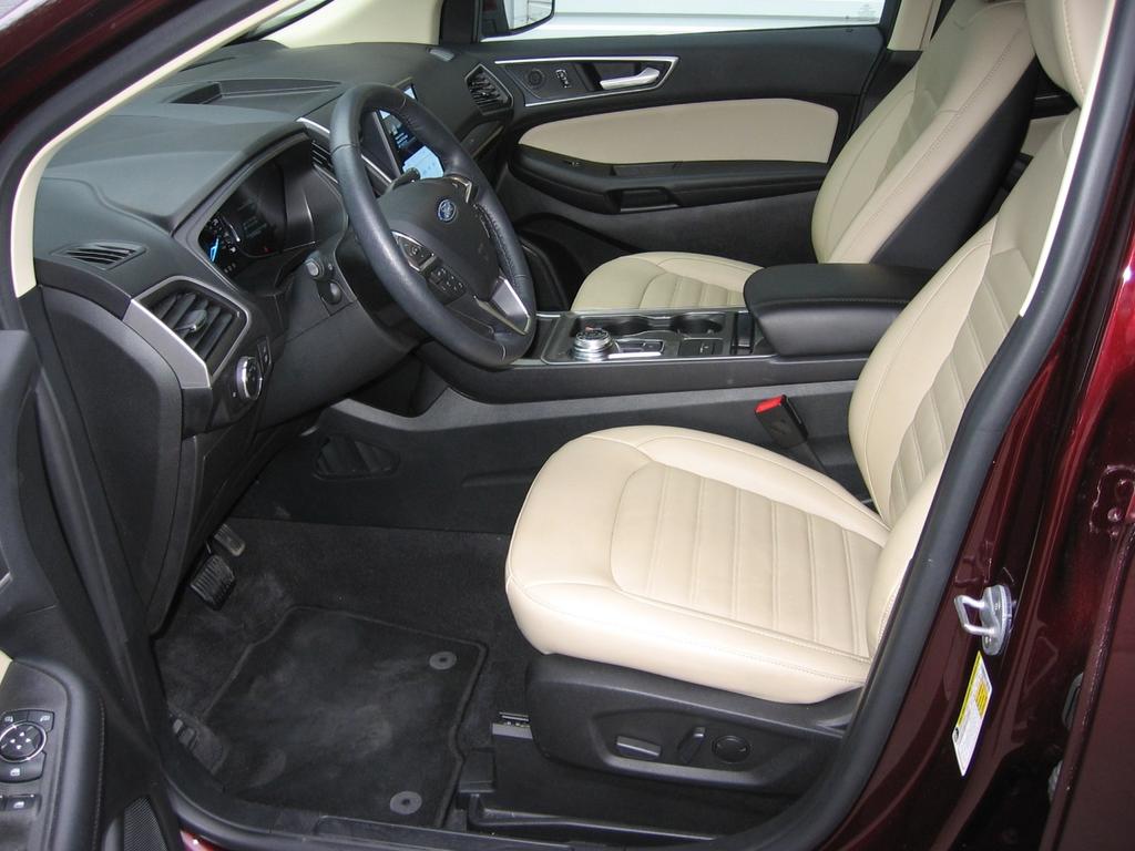 used 2024 Ford Edge car, priced at $29,475