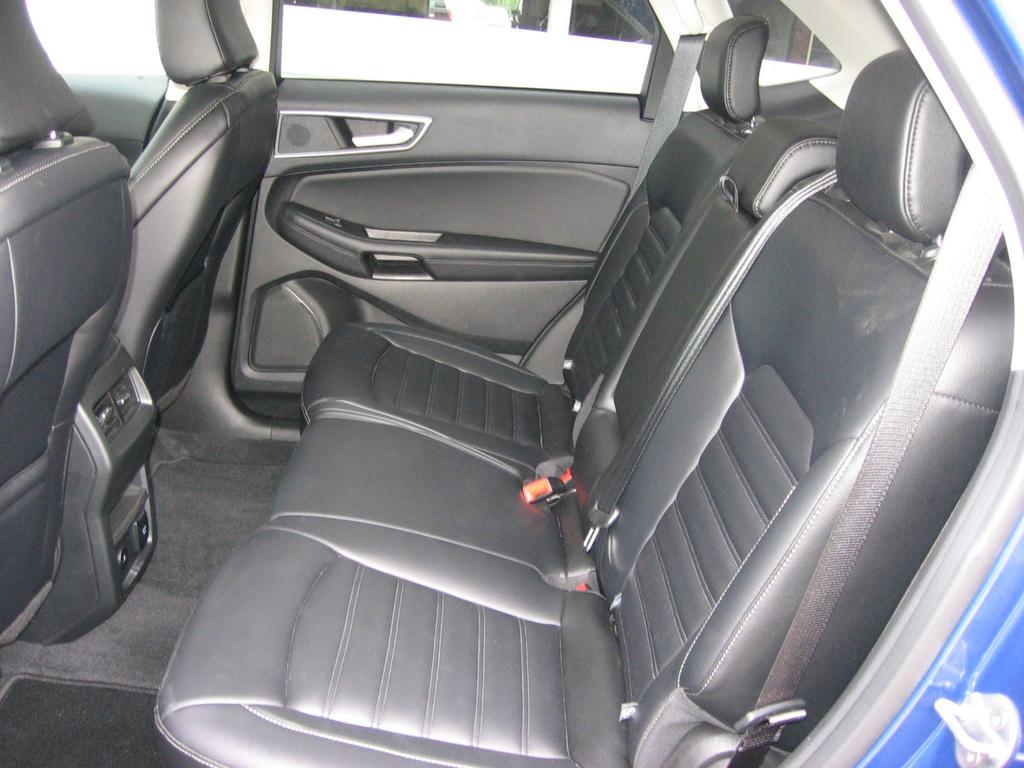 used 2024 Ford Edge car, priced at $29,475