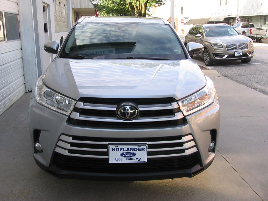 used 2017 Toyota Highlander car, priced at $22,475