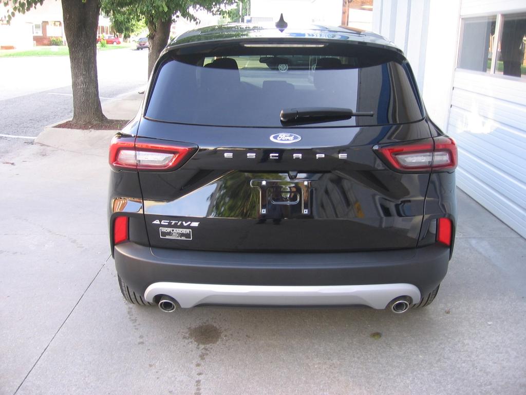 used 2024 Ford Escape car, priced at $26,975