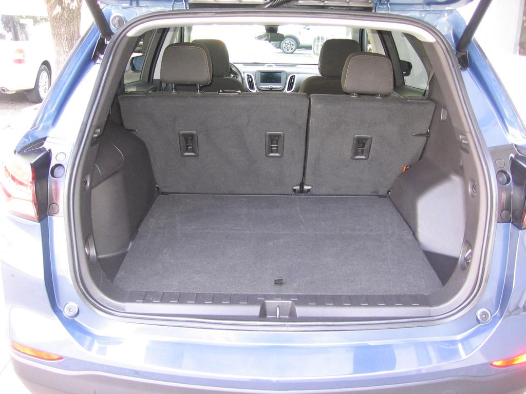 used 2024 Chevrolet Equinox car, priced at $25,975