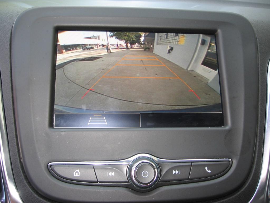 used 2024 Chevrolet Equinox car, priced at $25,975