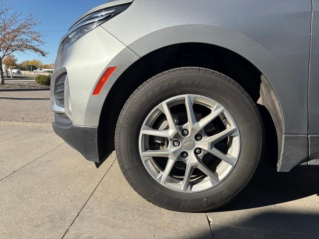 used 2024 Chevrolet Equinox car, priced at $25,487