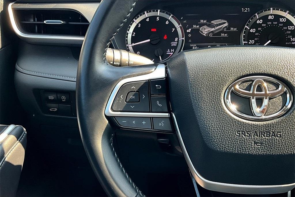 used 2024 Toyota Highlander car, priced at $40,452