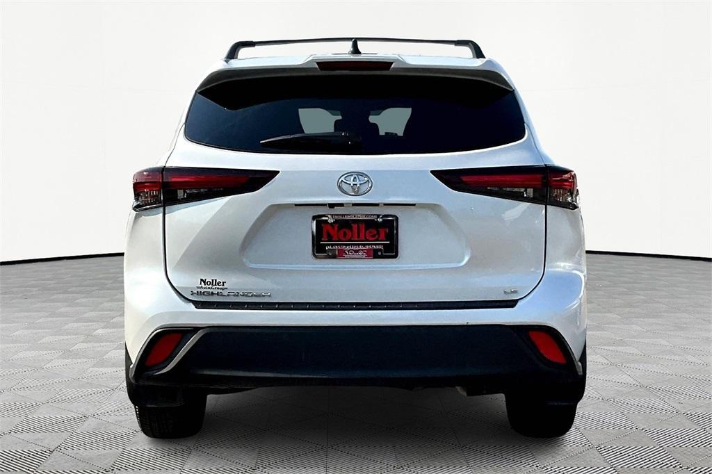 used 2024 Toyota Highlander car, priced at $40,452