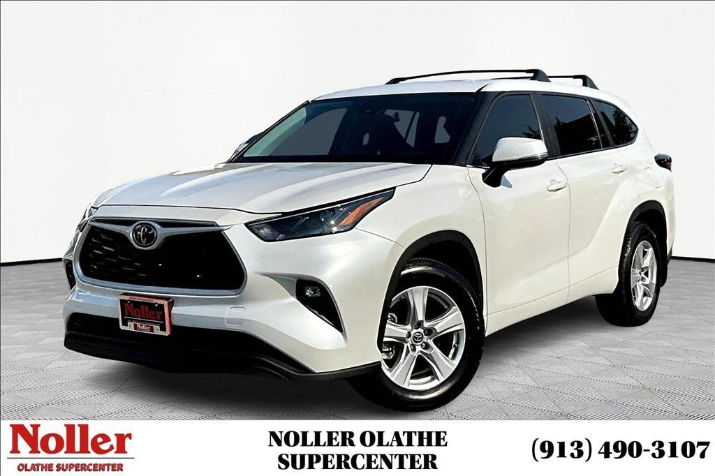 used 2024 Toyota Highlander car, priced at $38,587
