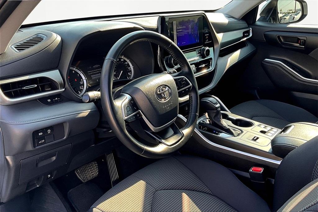 used 2024 Toyota Highlander car, priced at $40,452