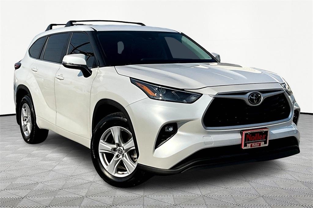 used 2024 Toyota Highlander car, priced at $40,452