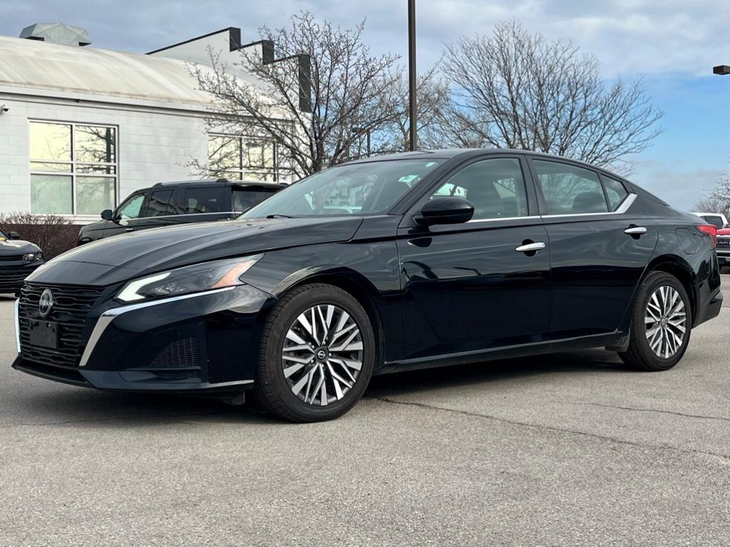 used 2023 Nissan Altima car, priced at $18,177