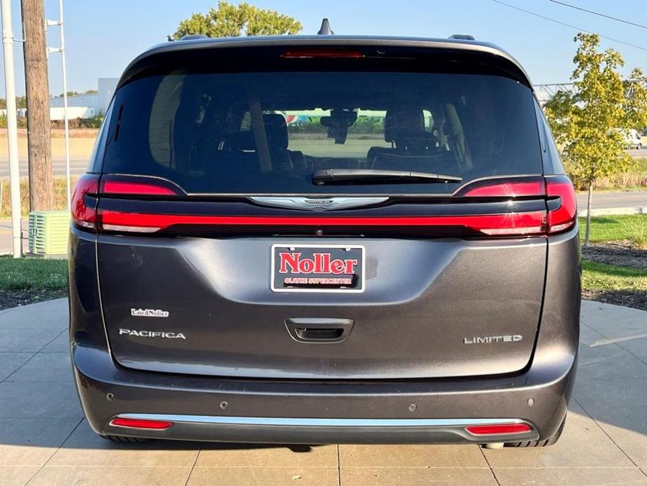 used 2022 Chrysler Pacifica car, priced at $25,988