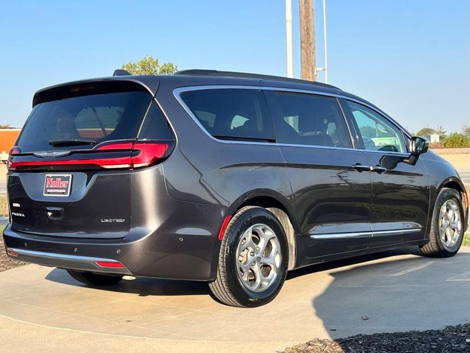 used 2022 Chrysler Pacifica car, priced at $25,988