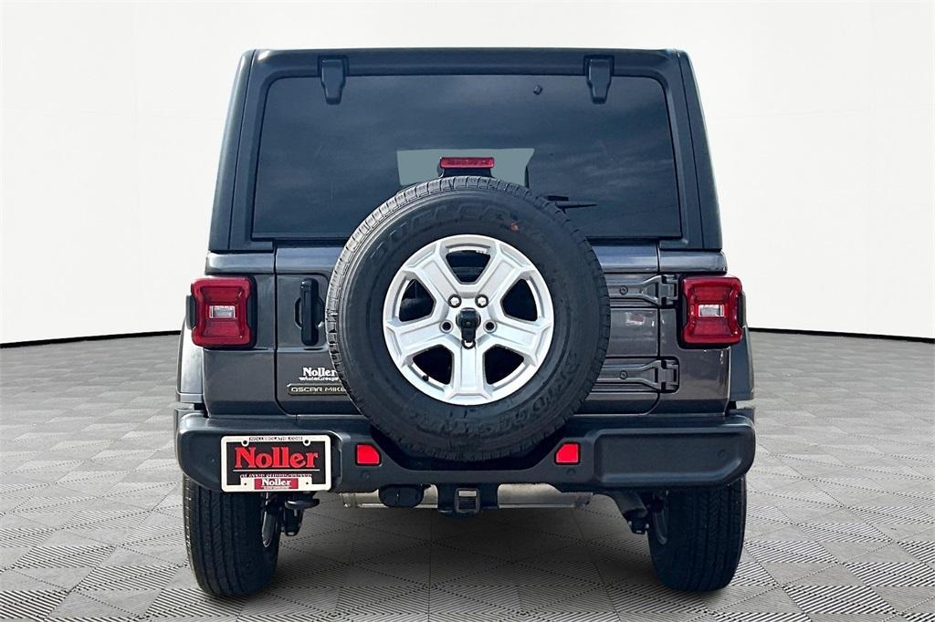 used 2021 Jeep Wrangler Unlimited car, priced at $31,108