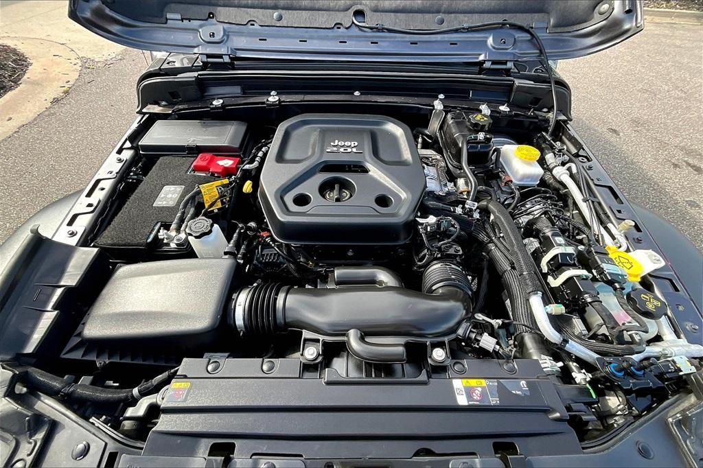 used 2021 Jeep Wrangler Unlimited car, priced at $31,108