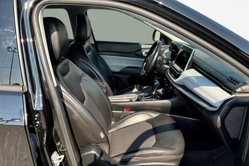 used 2022 Jeep Compass car, priced at $19,991