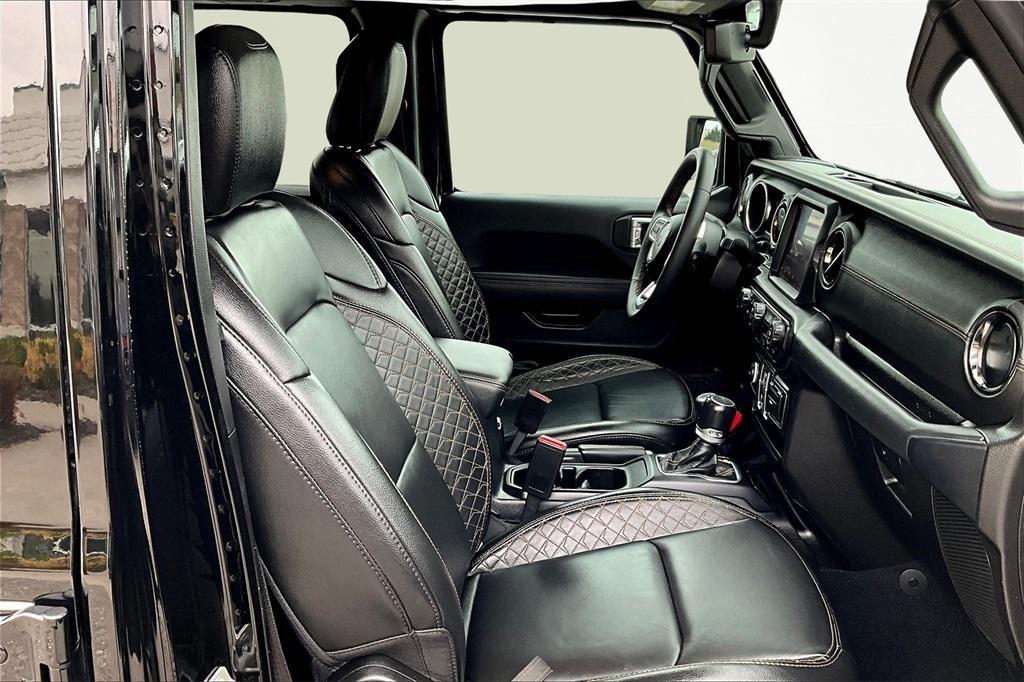 used 2023 Jeep Gladiator car, priced at $34,612