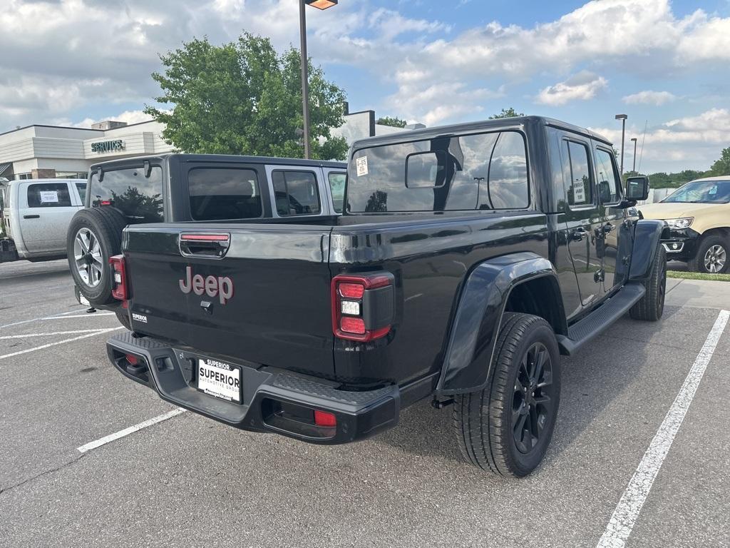 used 2023 Jeep Gladiator car, priced at $35,672