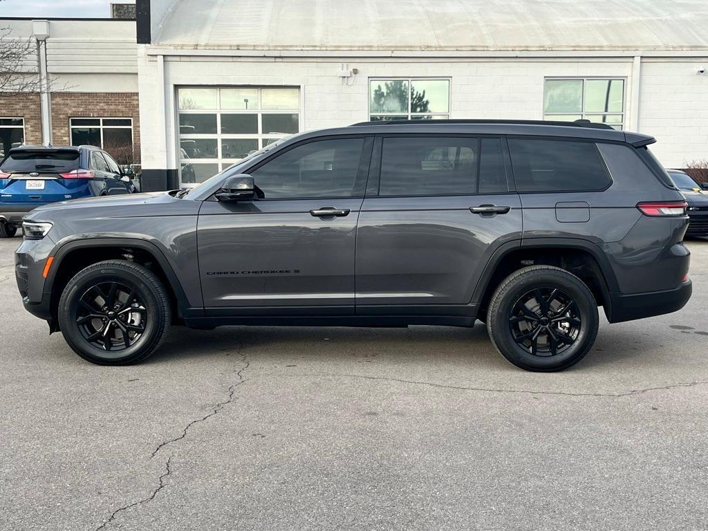 used 2024 Jeep Grand Cherokee L car, priced at $39,433