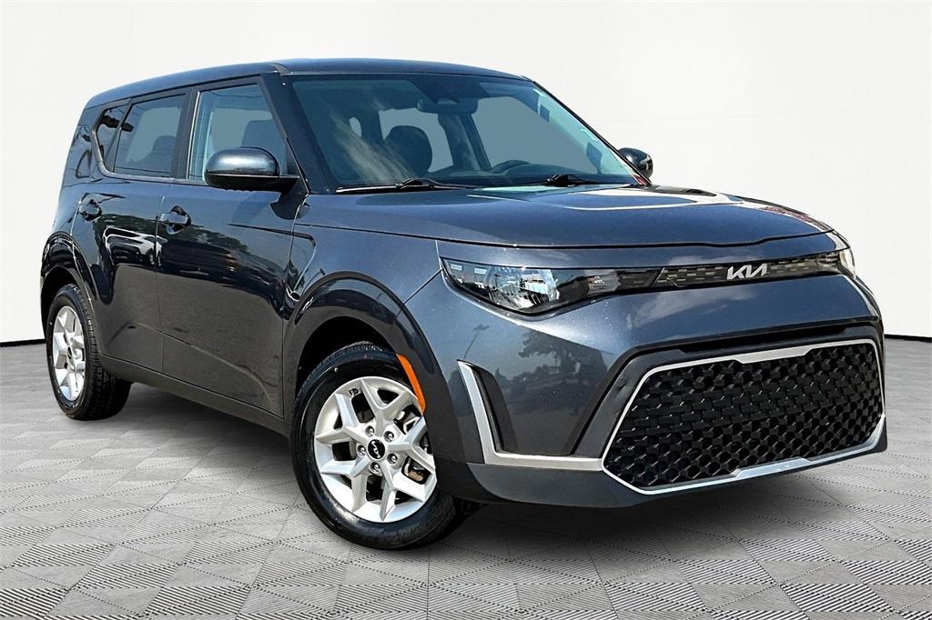 used 2023 Kia Soul car, priced at $17,787