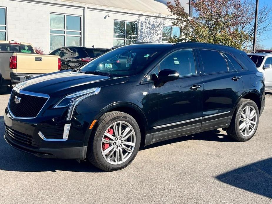 used 2023 Cadillac XT5 car, priced at $40,682