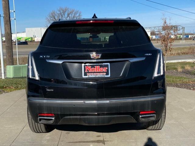 used 2023 Cadillac XT5 car, priced at $37,777