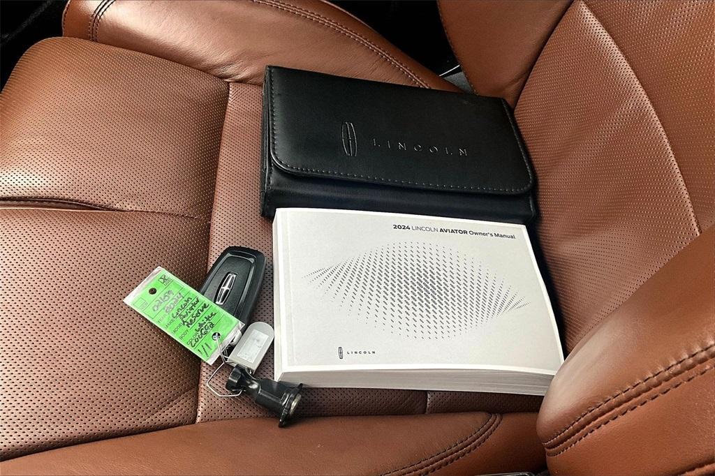 used 2024 Lincoln Aviator car, priced at $54,887