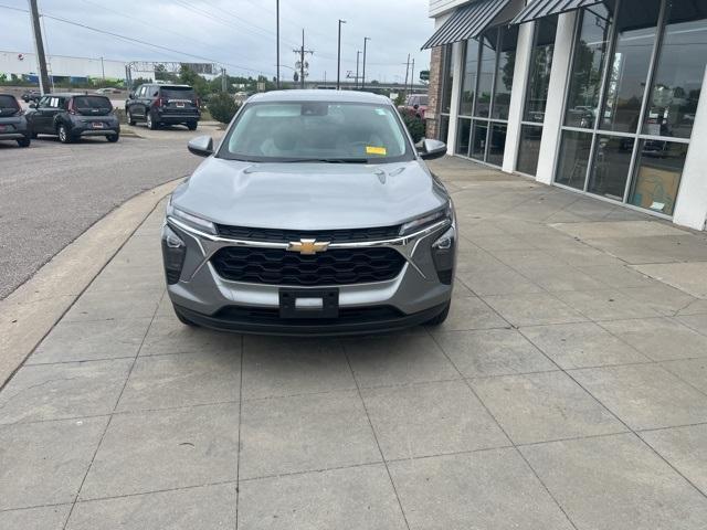 used 2024 Chevrolet Trax car, priced at $20,774