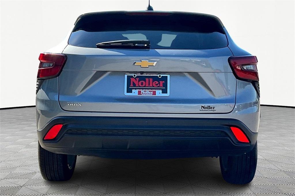 used 2024 Chevrolet Trax car, priced at $20,387