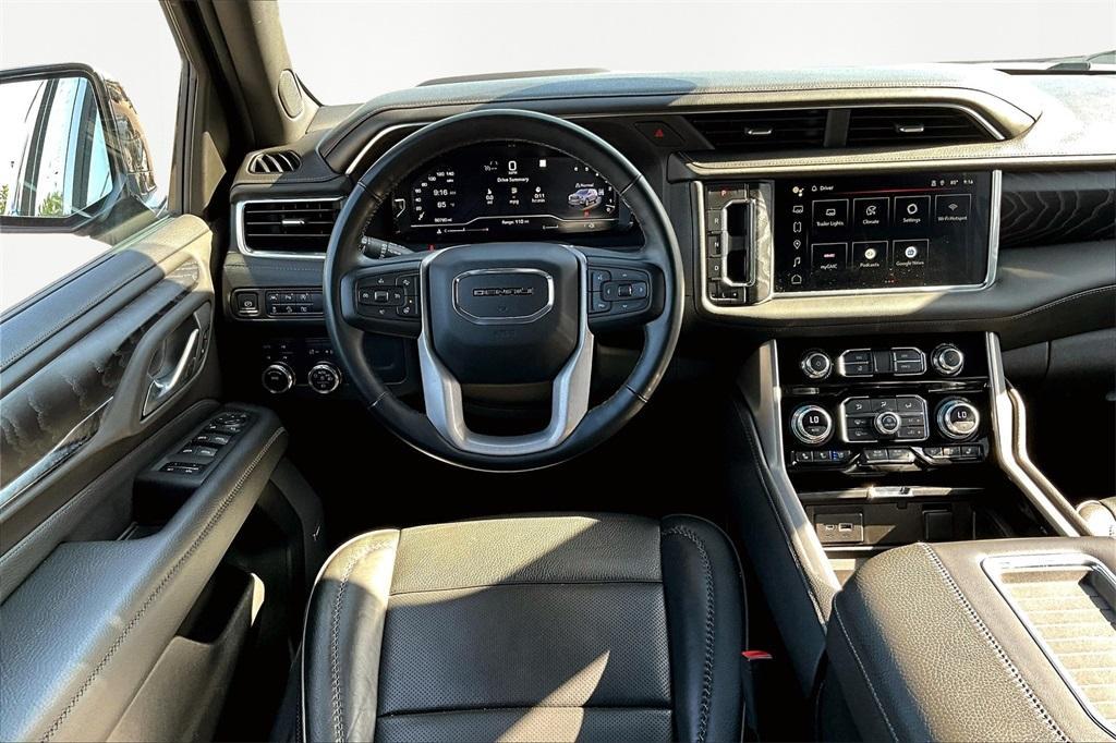 used 2023 GMC Yukon car, priced at $59,409