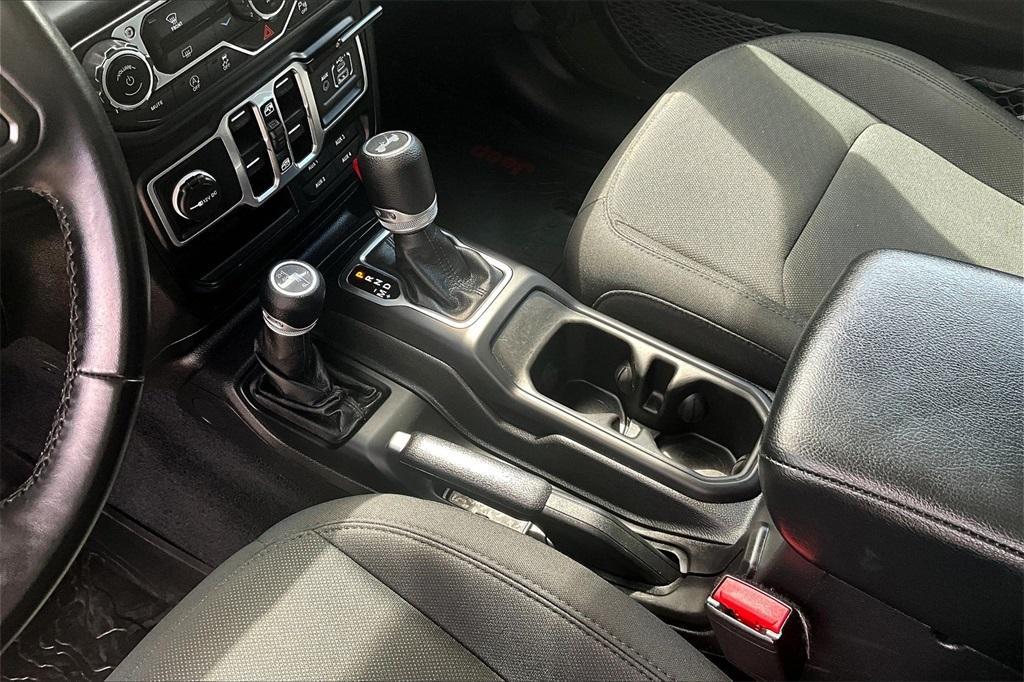 used 2021 Jeep Wrangler Unlimited car, priced at $28,474