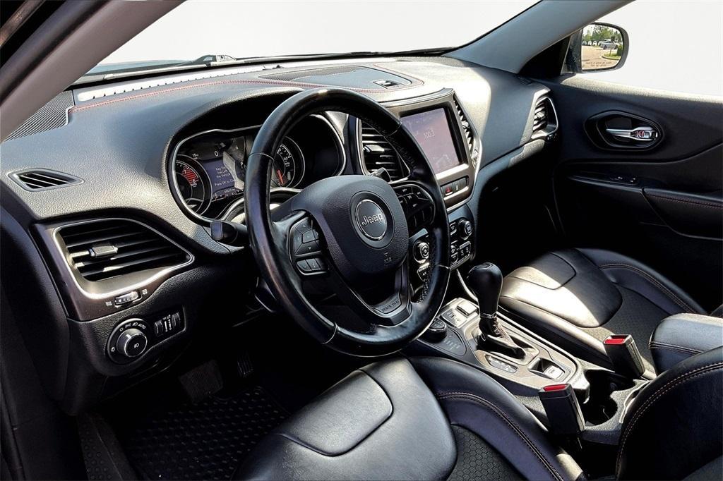 used 2021 Jeep Cherokee car, priced at $22,719