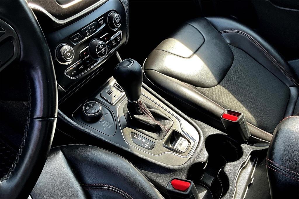 used 2021 Jeep Cherokee car, priced at $22,719