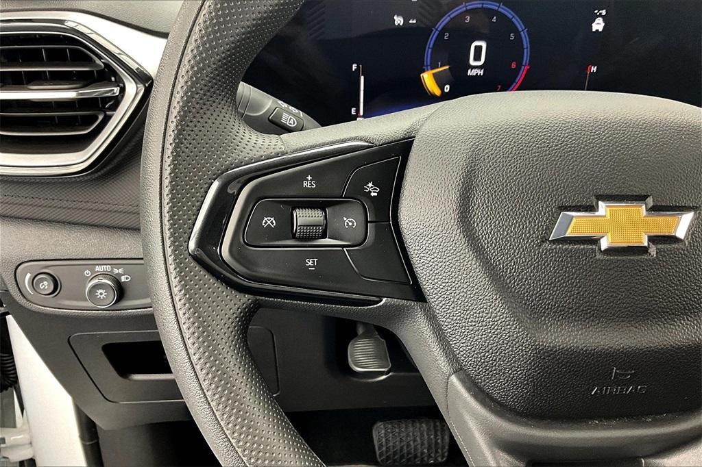 used 2025 Chevrolet TrailBlazer car