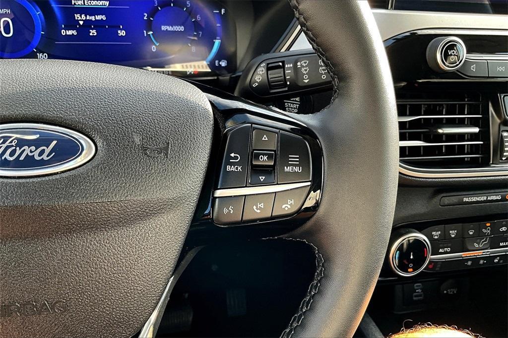 used 2022 Ford Escape car, priced at $24,298
