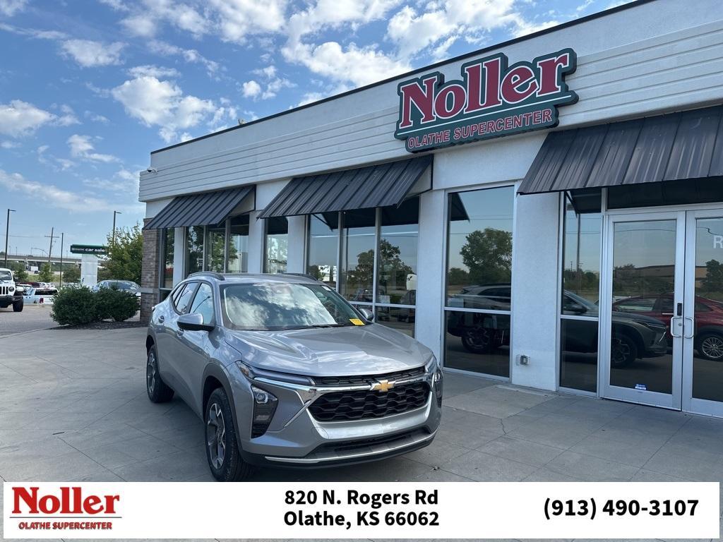 used 2024 Chevrolet Trax car, priced at $22,814