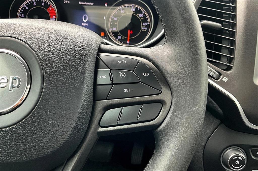 used 2020 Jeep Cherokee car, priced at $22,112