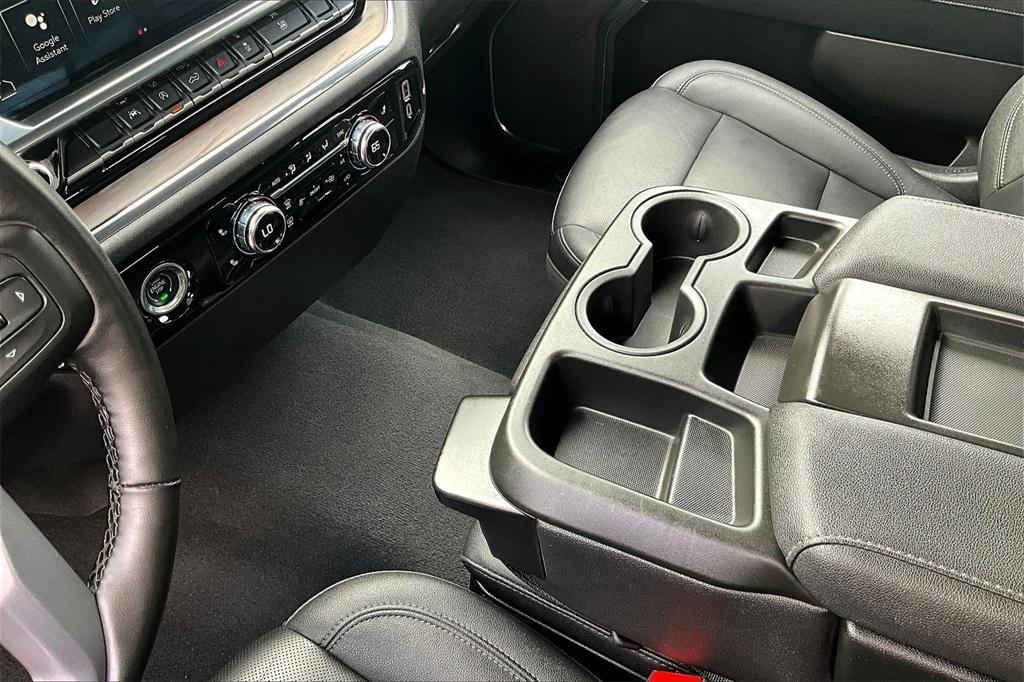 used 2024 GMC Sierra 1500 car, priced at $45,997