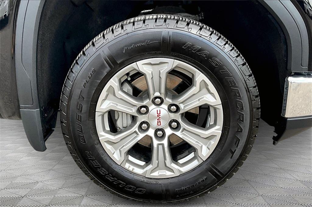 used 2024 GMC Sierra 1500 car, priced at $45,997