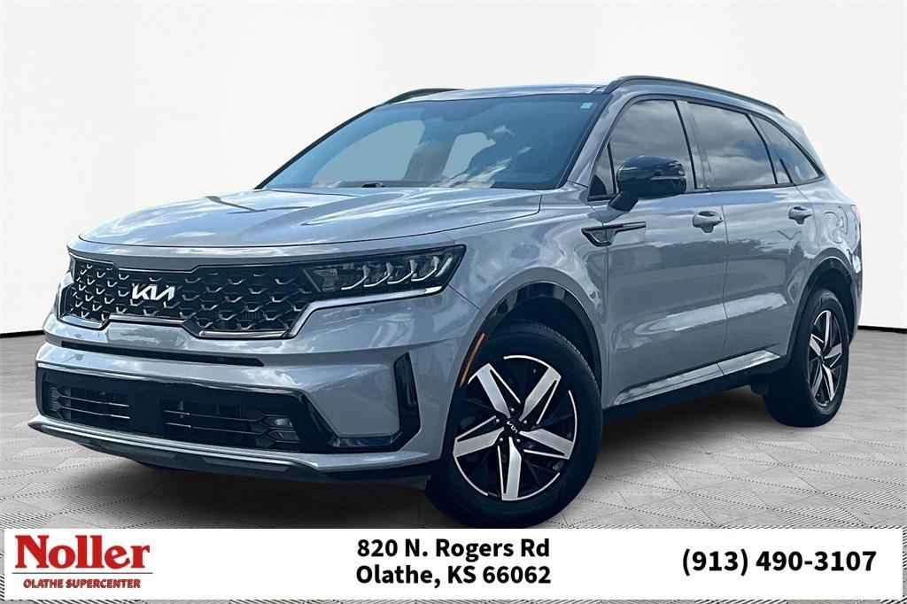 used 2022 Kia Sorento car, priced at $28,436
